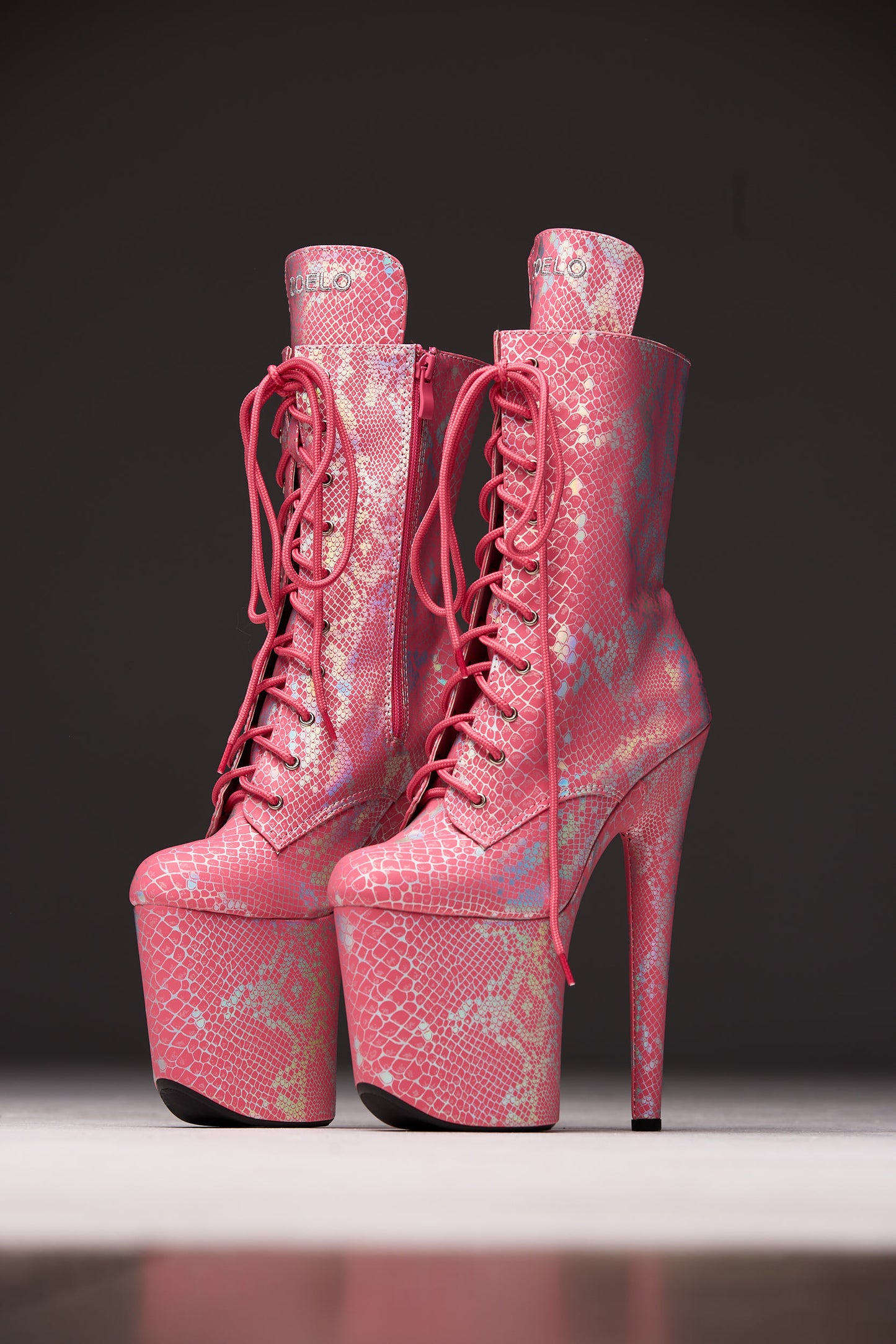 Venom Boot - Candy Pink - 8 inch